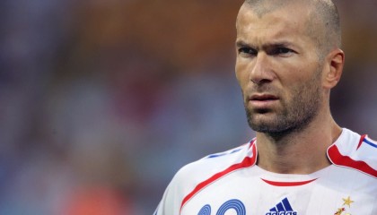 电竞投注平台-Doinb新规引发加时赛争议，哈兰德40分激战老鹰，巴塞罗那欧联备战目瞪口呆